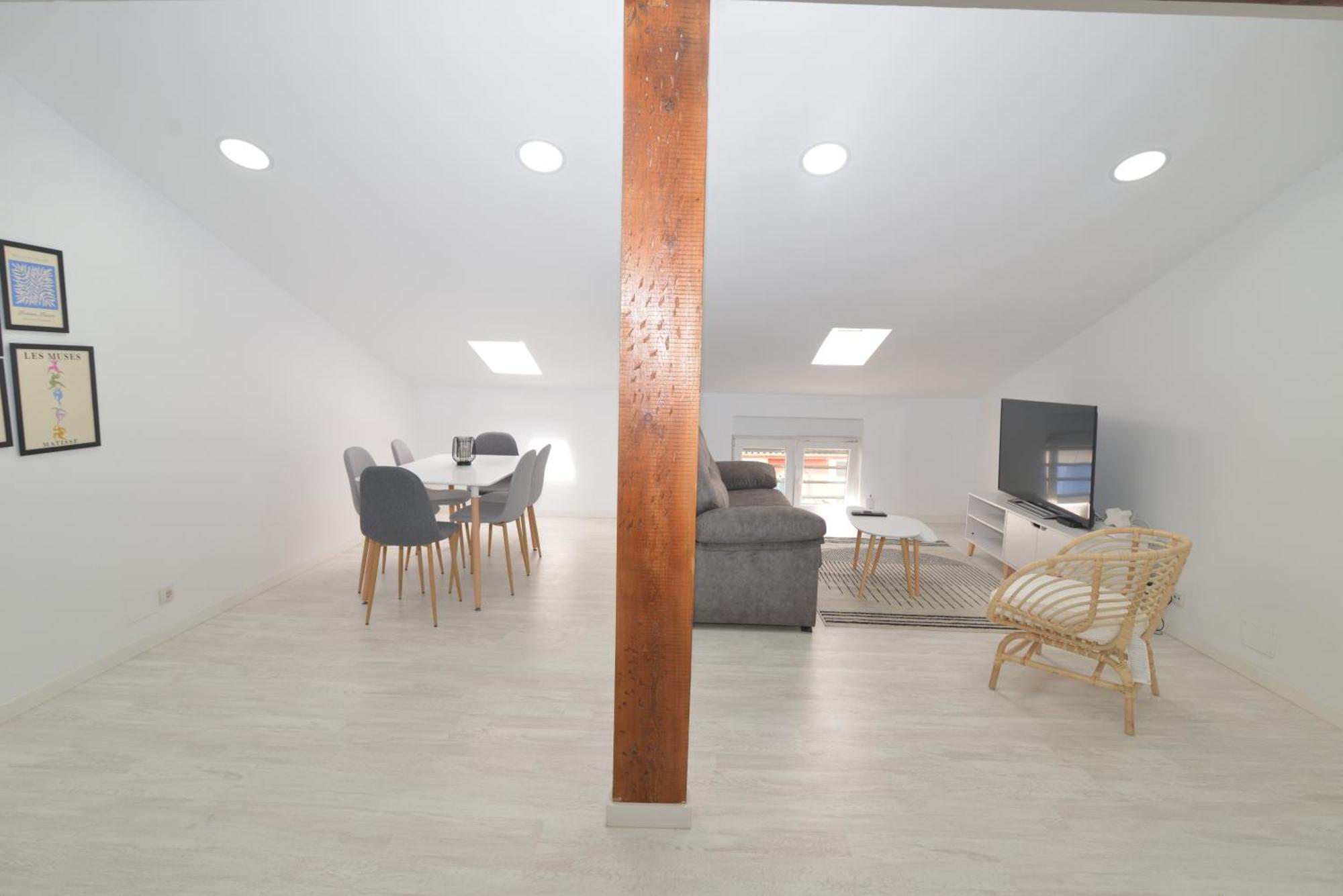 El Apartamento De San Cisneros By Just-Room Santander Zewnętrze zdjęcie