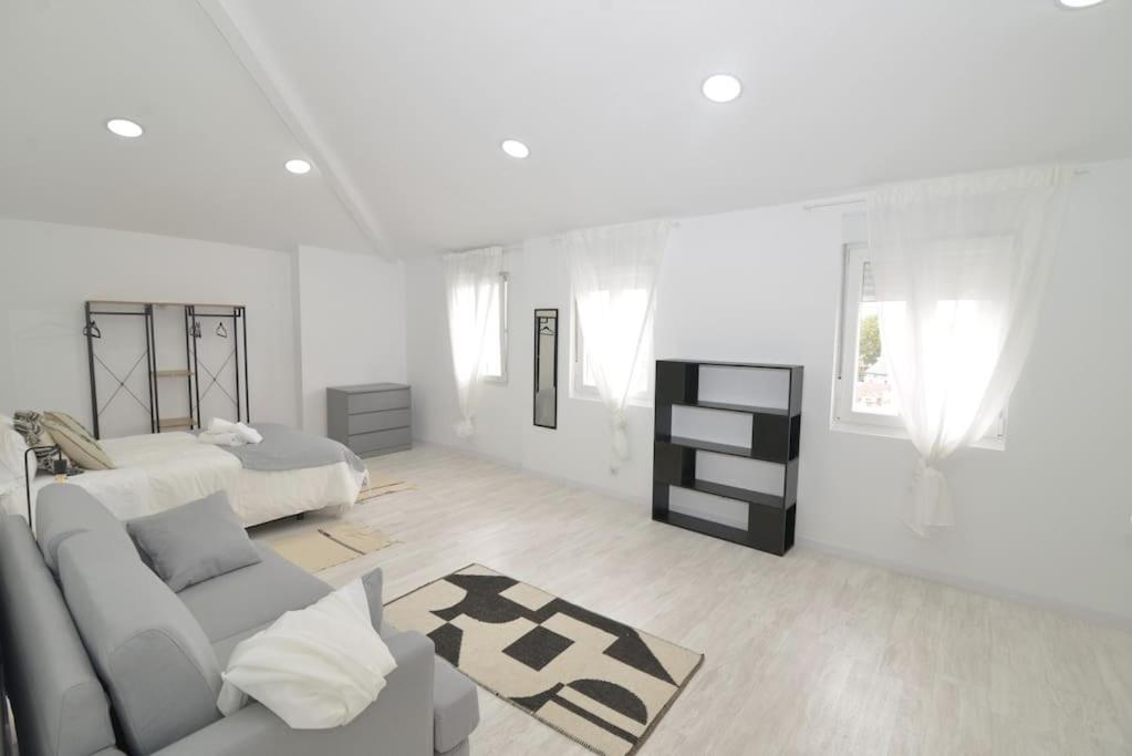 El Apartamento De San Cisneros By Just-Room Santander Zewnętrze zdjęcie